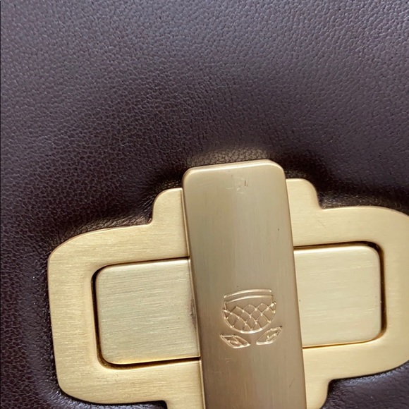 Navyboot | Leather Satchel with Turquoise Accent - Picture 16 of 16